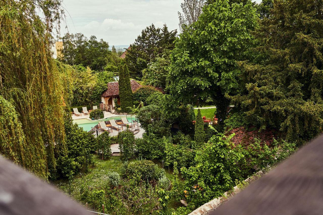 Hotel Relais Bernard Loiseau Saulieu Exterior foto